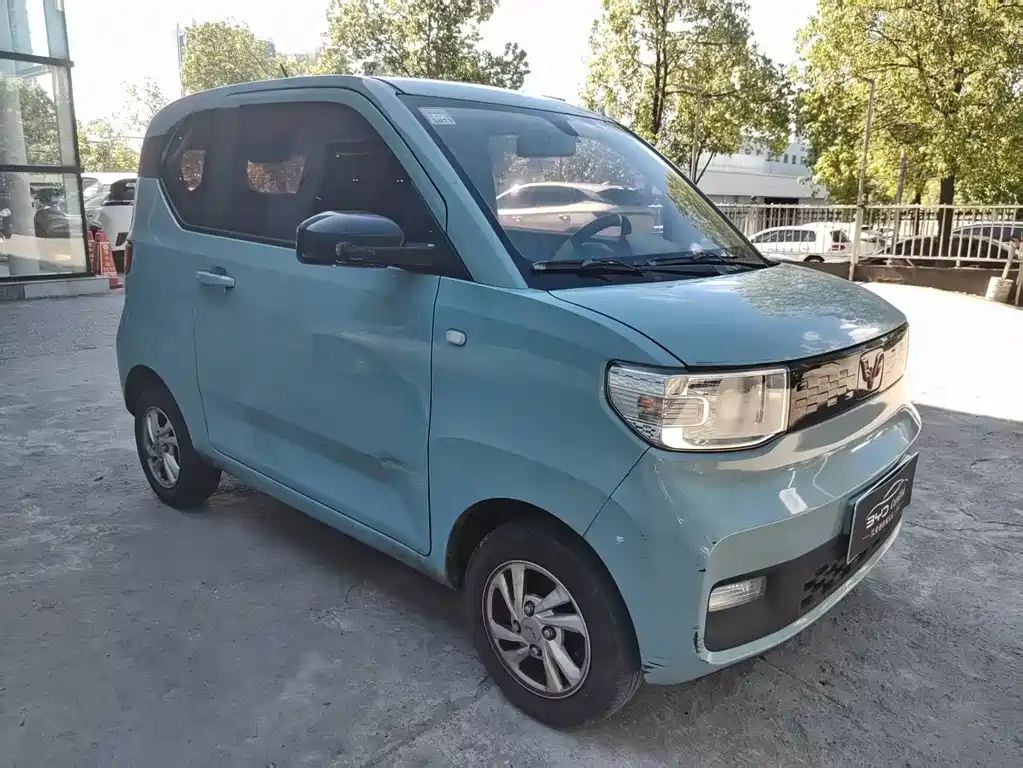 Wuling MINIEV — фото 3