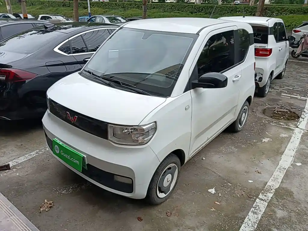 Wuling MINIEV — фото 2