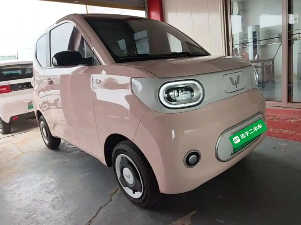 Wuling MINIEV — фото 4