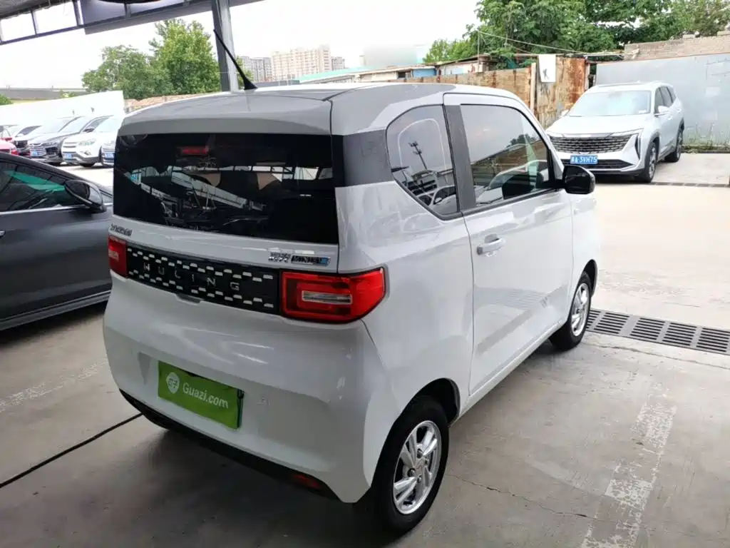 Wuling MINIEV — фото 7