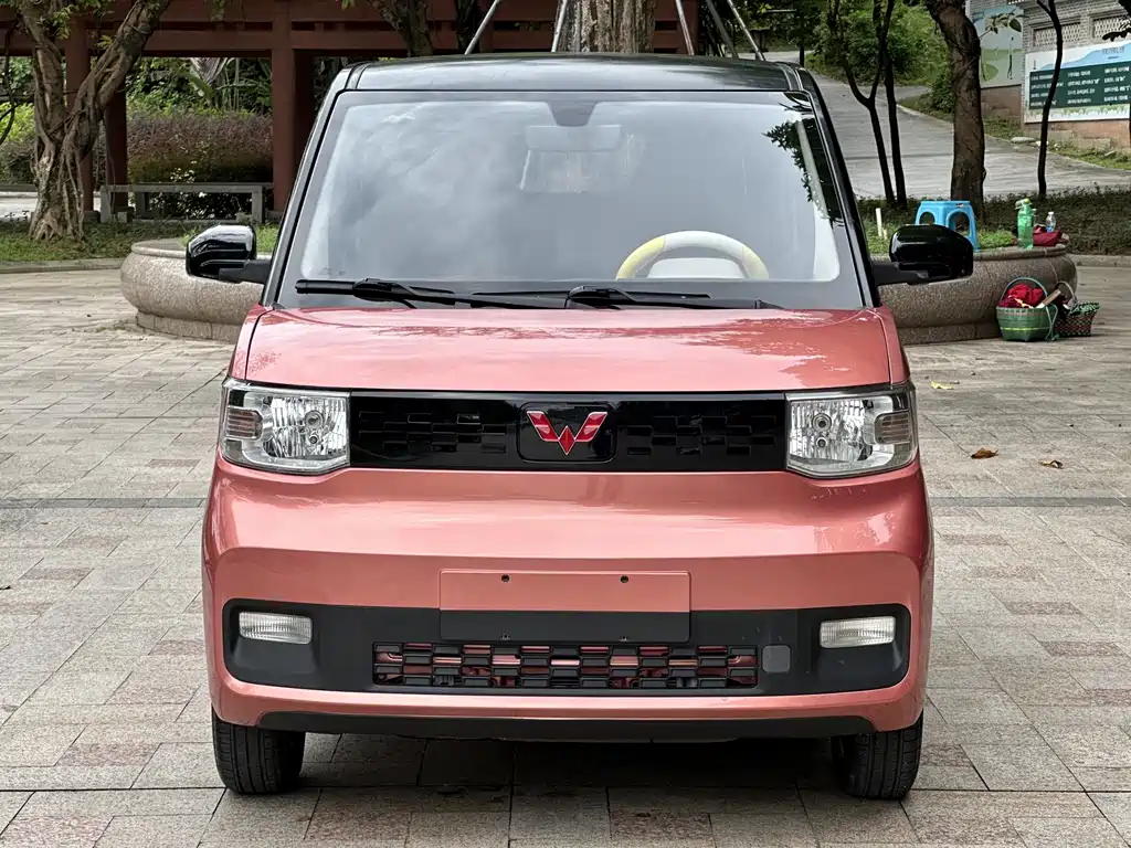 Wuling MINIEV — фото 3