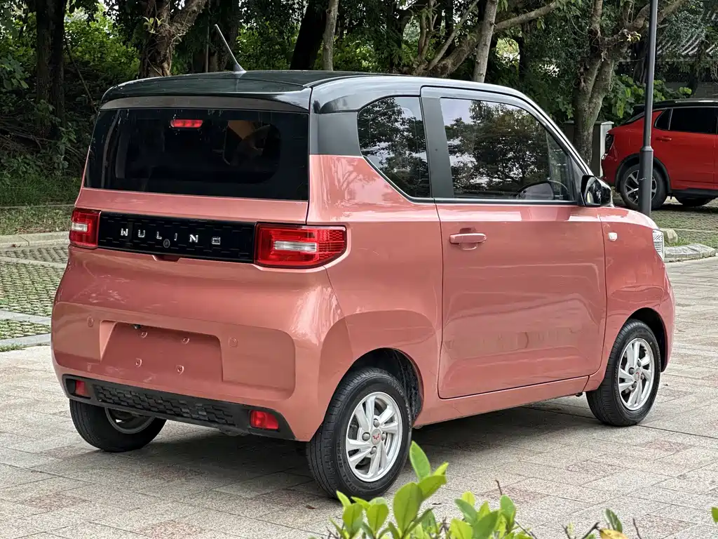 Wuling MINIEV — фото 7