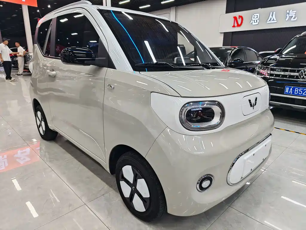 Wuling MINIEV — фото 3