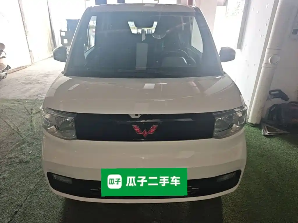 Wuling MINIEV — фото 3