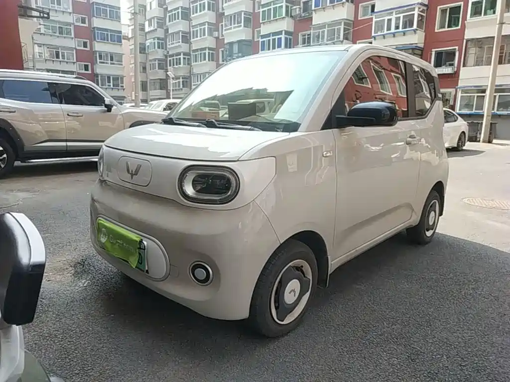 Wuling MINIEV — фото 2