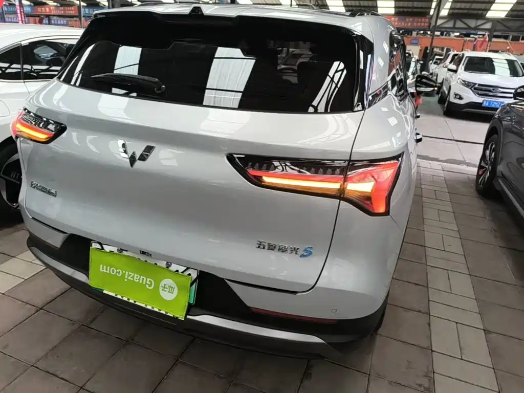 Wuling Xingguang S — фото 8