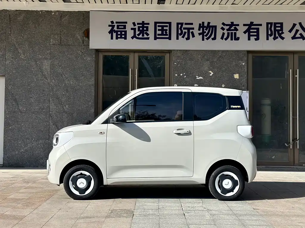 Wuling MINIEV — фото 4