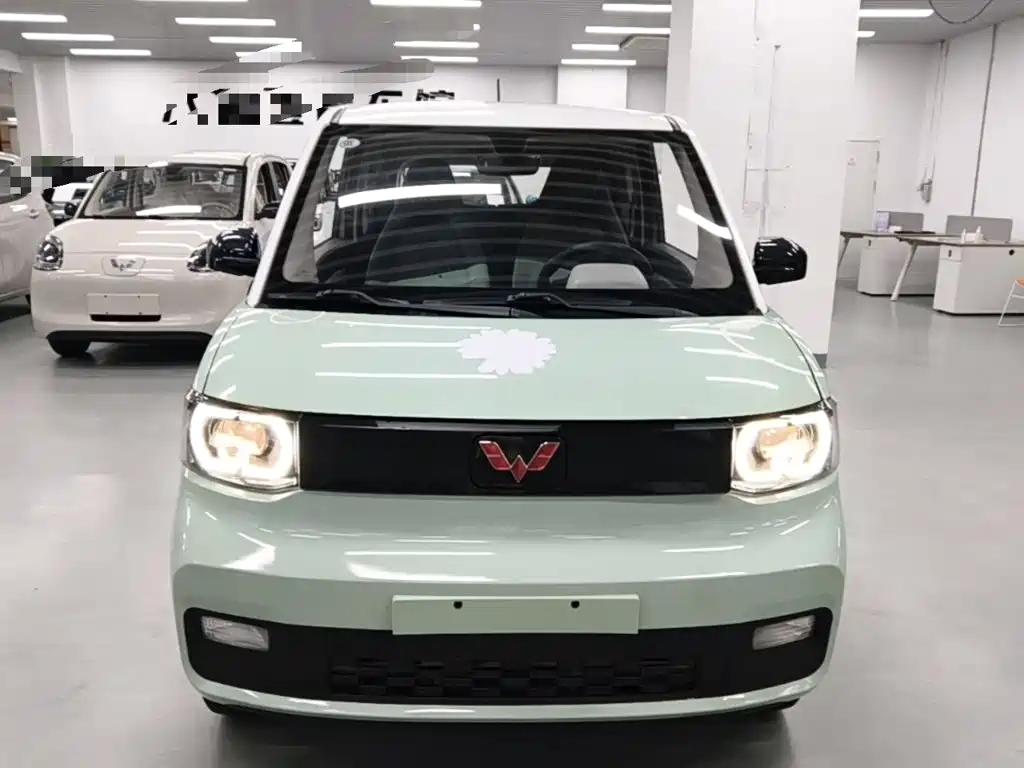 Wuling MINIEV — фото 3