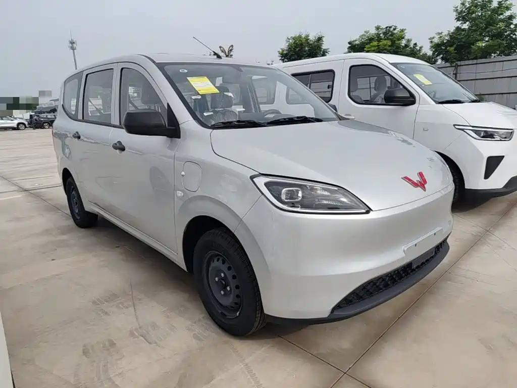 Wuling Hongguang EV — фото 4
