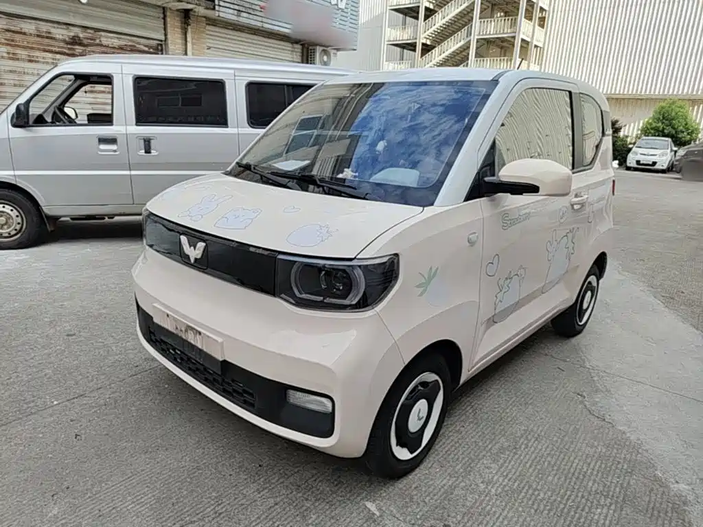 Wuling MINIEV — фото 2
