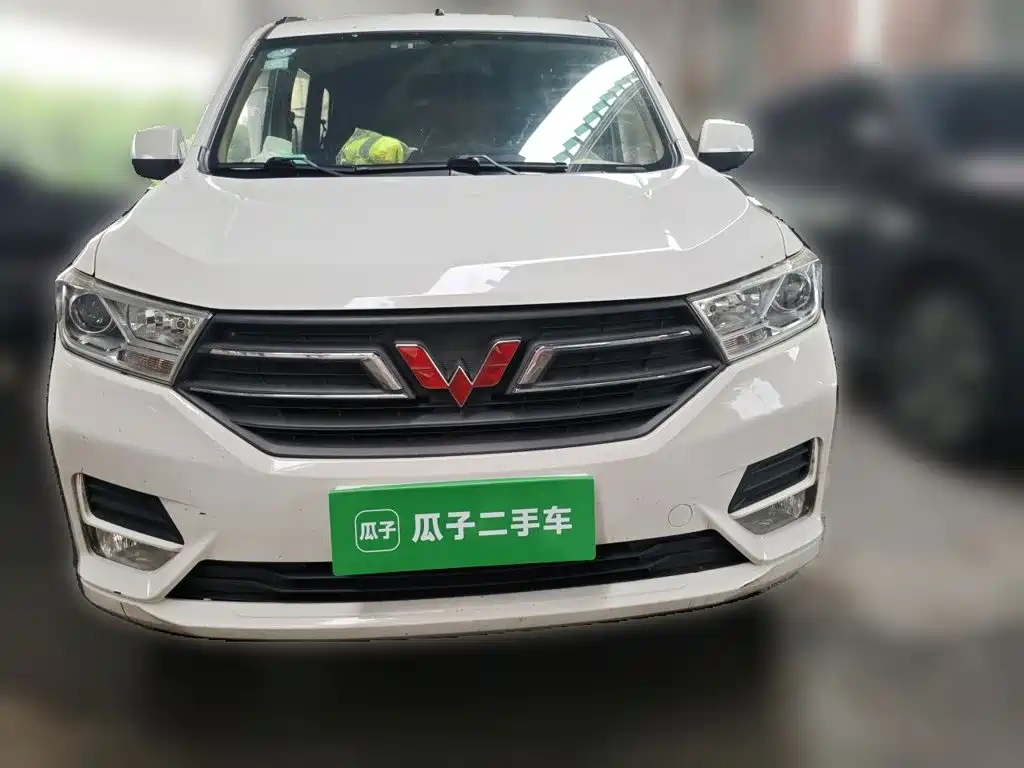 Wuling Hongguang — фото 23