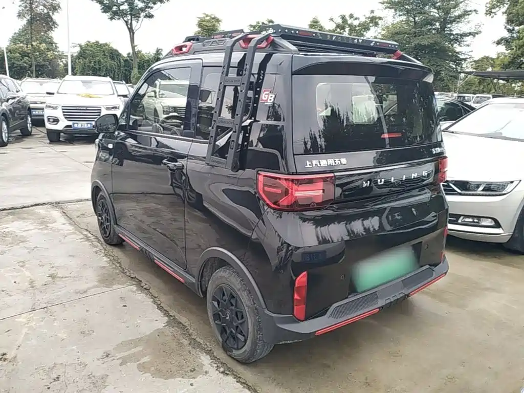 Wuling MINIEV — фото 5