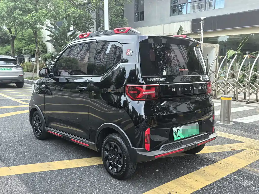 Wuling MINIEV — фото 6
