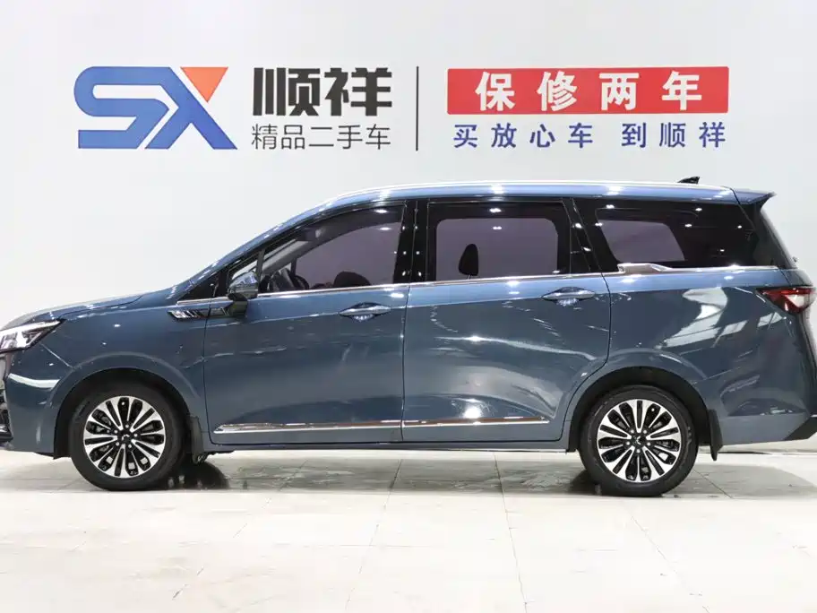 Wuling Jiachen — фото 5