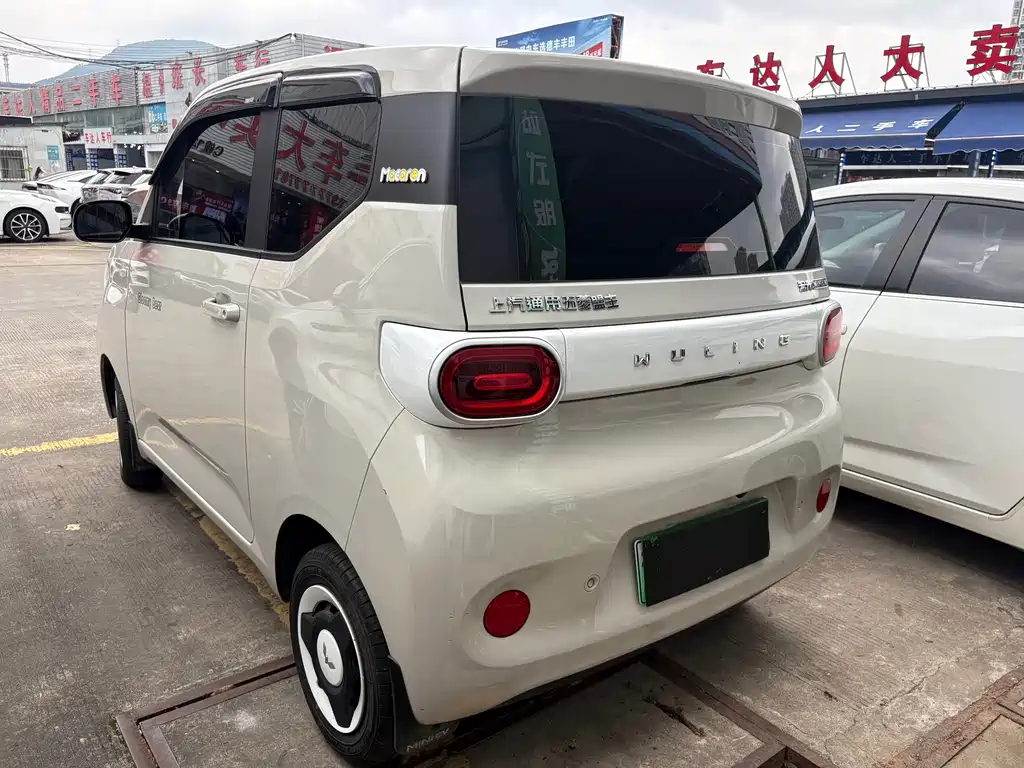 Wuling MINIEV — фото 9