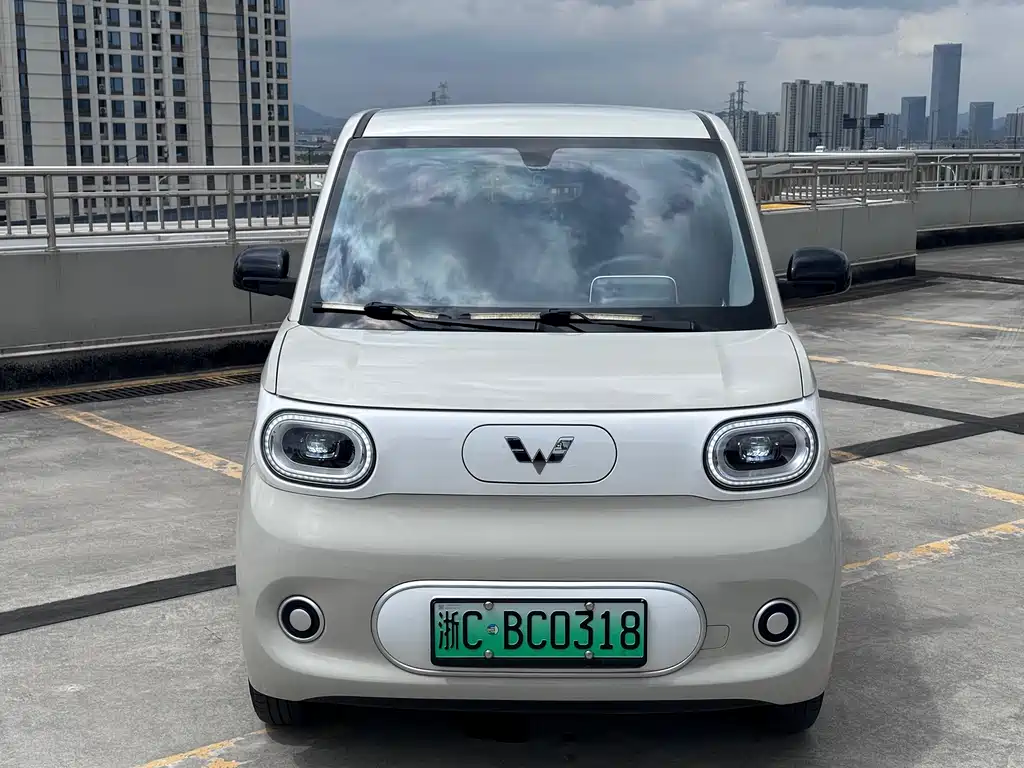 Wuling MINIEV — фото 2