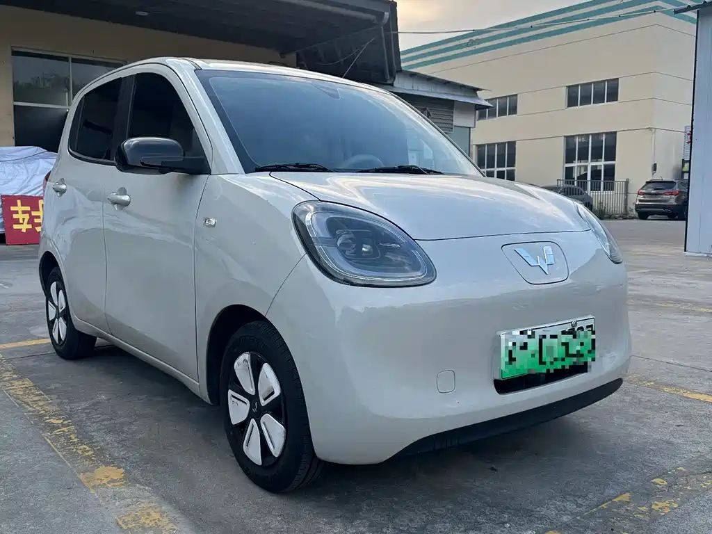 Wuling MINIEV — фото 2