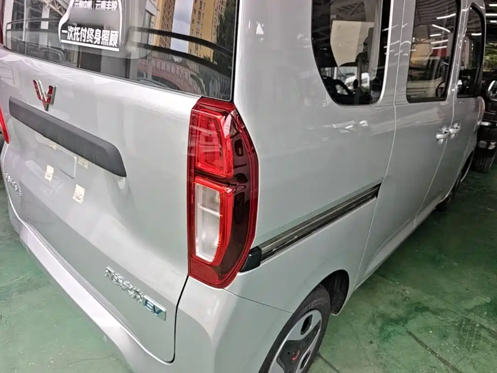 Wuling Zhiguang EV — фото 24