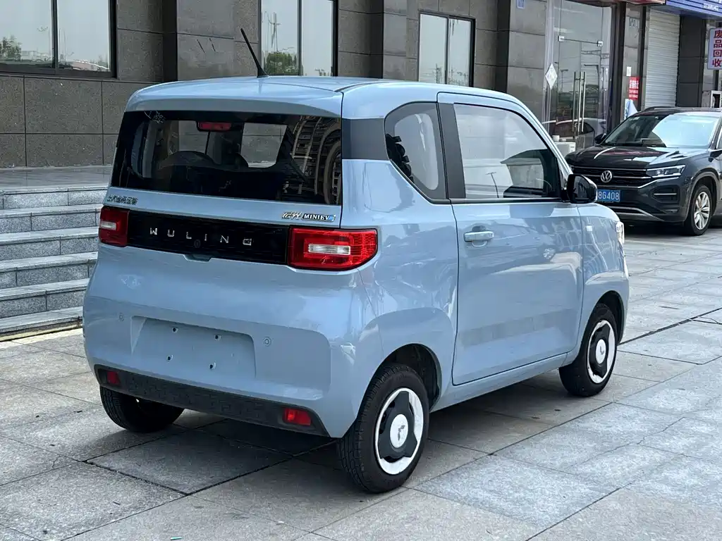 Wuling MINIEV — фото 4