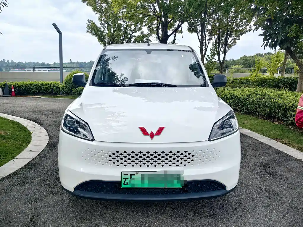 Wuling Hongguang EV — фото 2