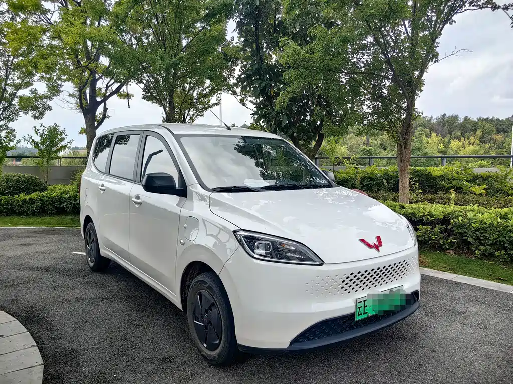 Wuling Hongguang EV — фото 3