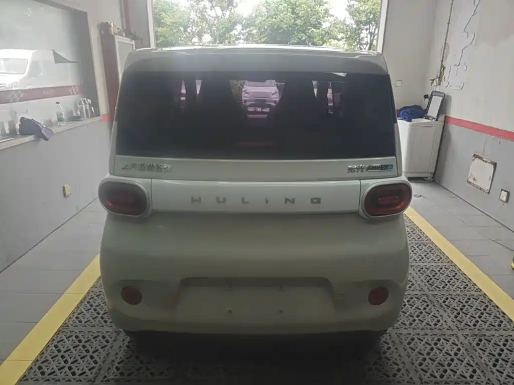 Wuling MINIEV — фото 6