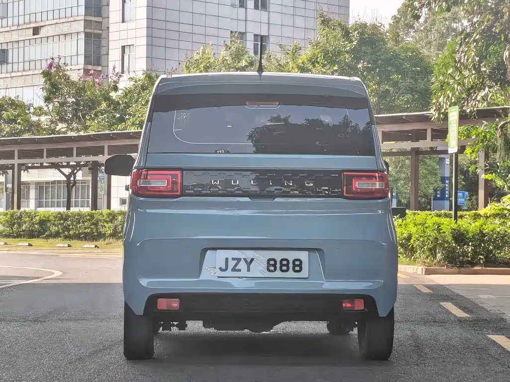 Wuling MINIEV — фото 6