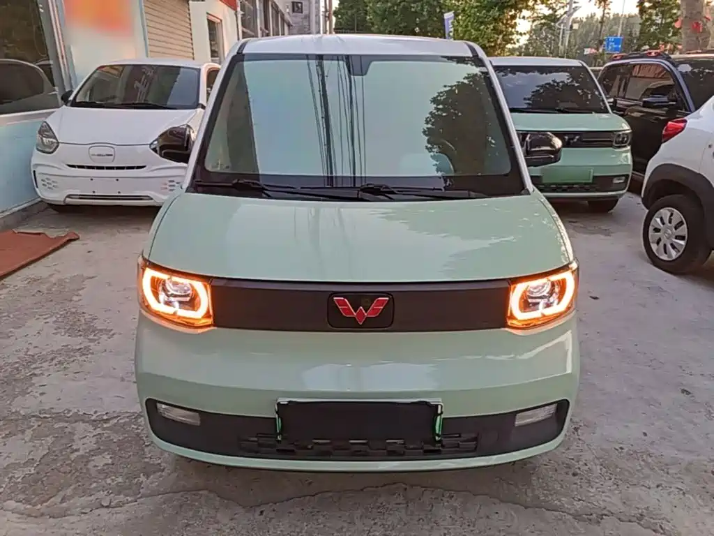 Wuling MINIEV — фото 3