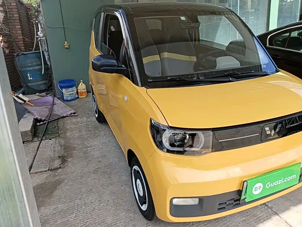 Wuling MINIEV — фото 4