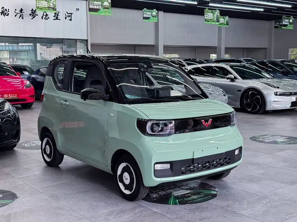 Wuling MINIEV — фото 3