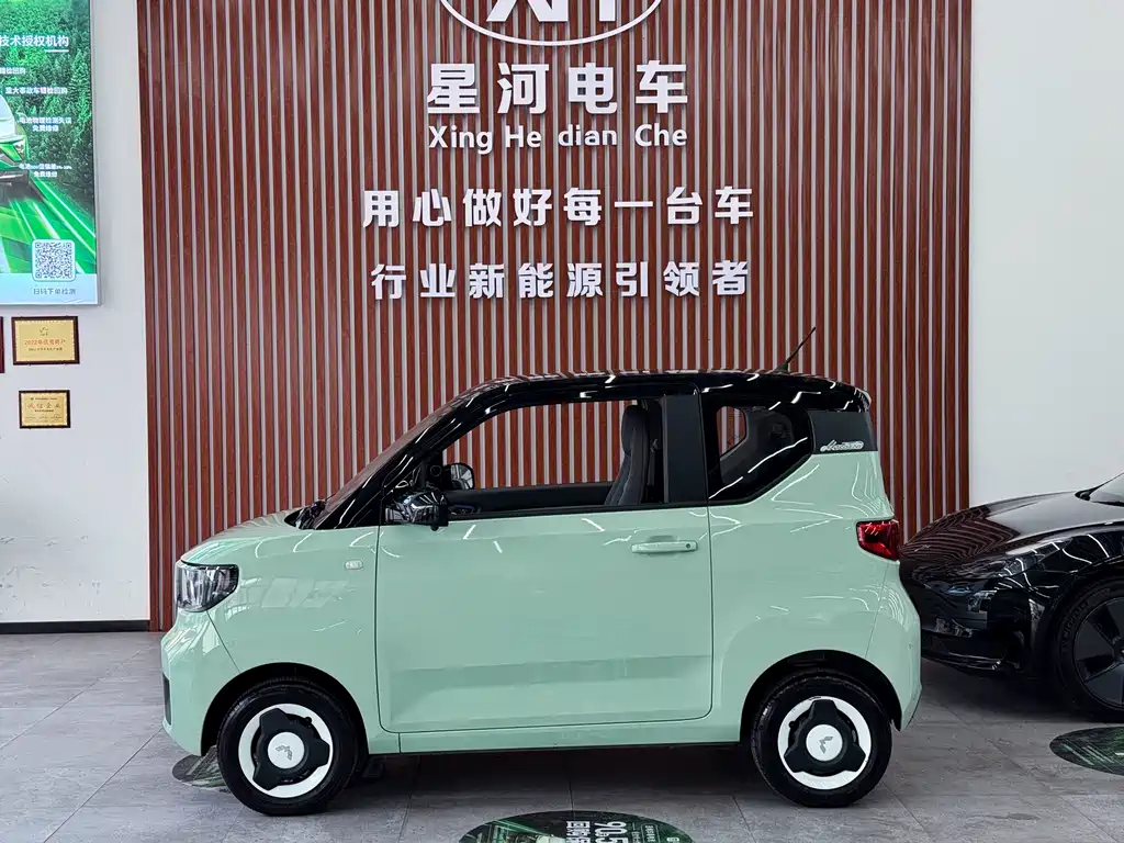 Wuling MINIEV — фото 4