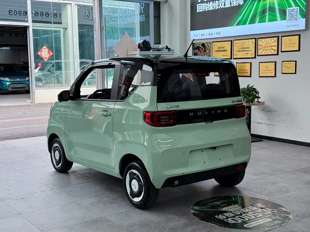 Wuling MINIEV — фото 5