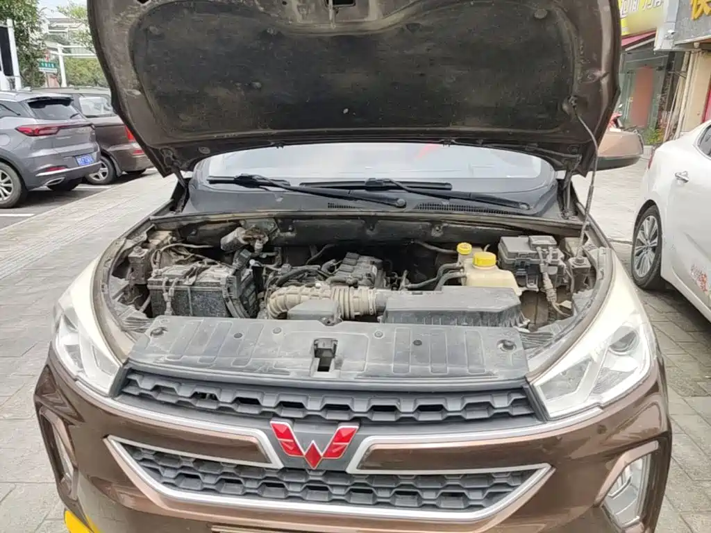 Wuling Hongguang S3 — фото 20