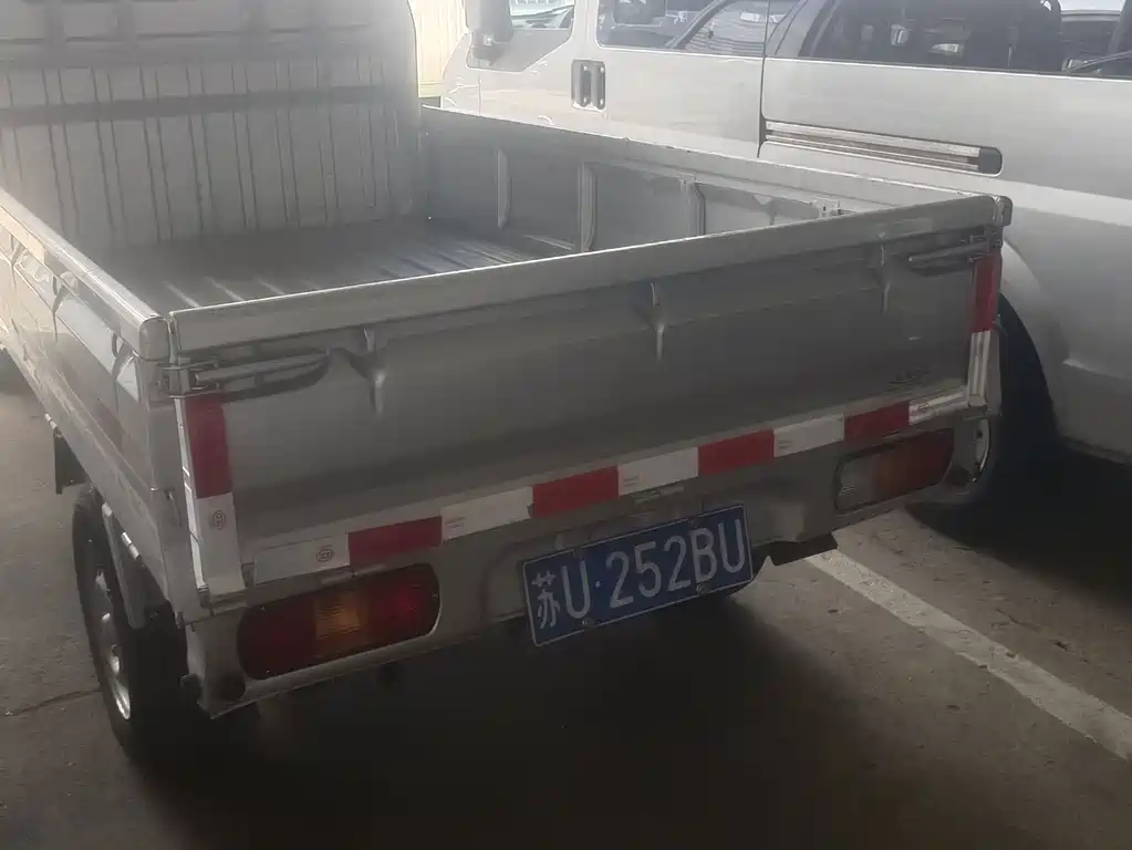 Wuling Zhiguang Mini Truck — фото 10