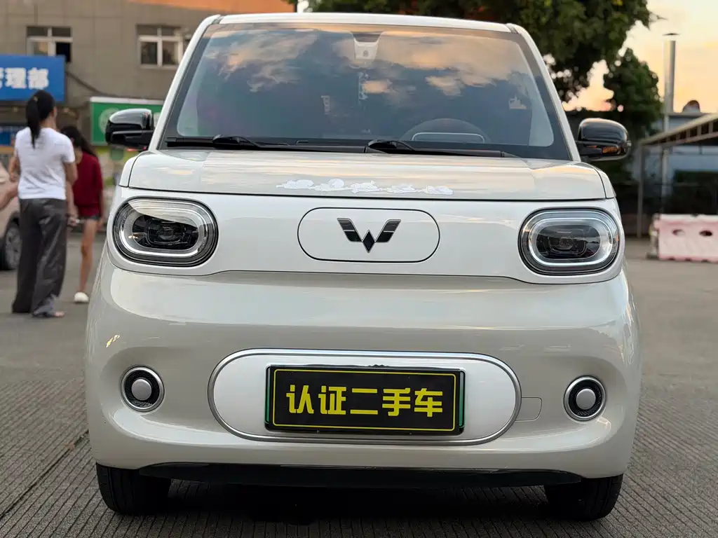 Wuling MINIEV — фото 2