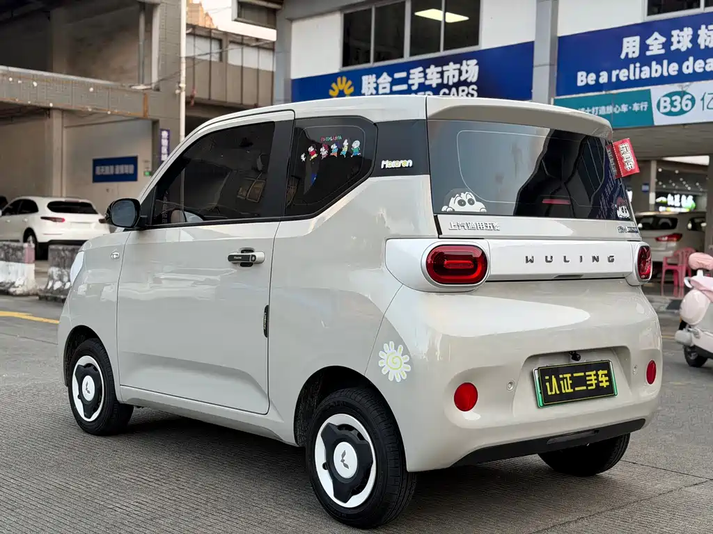 Wuling MINIEV — фото 18