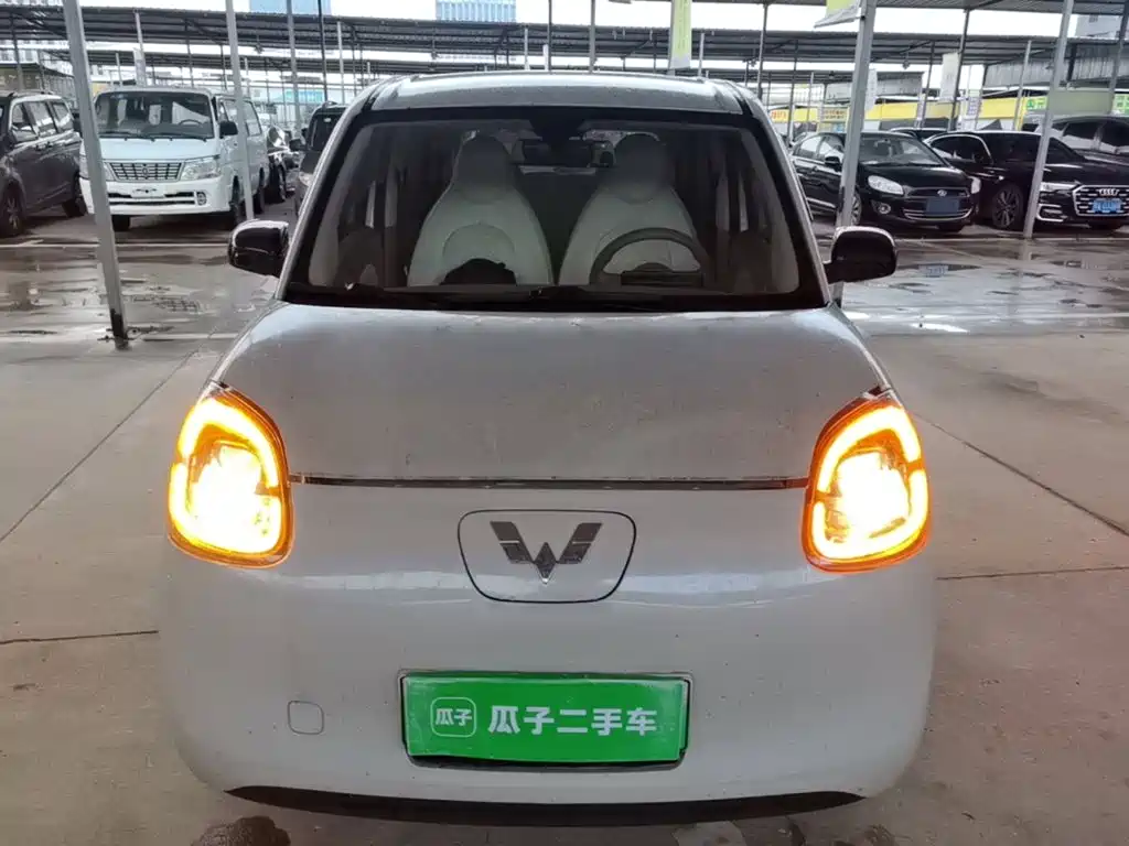 Wuling MINIEV — фото 3