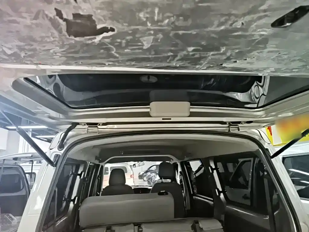 Wuling Rongguang S — фото 19