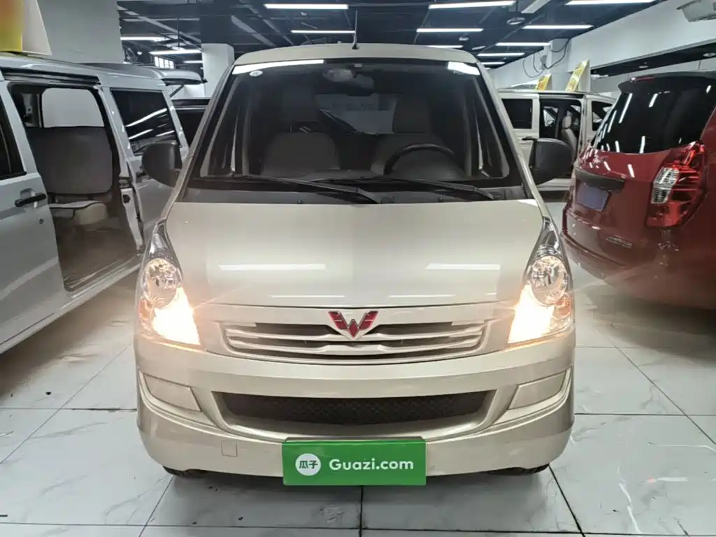 Wuling Rongguang S — фото 3