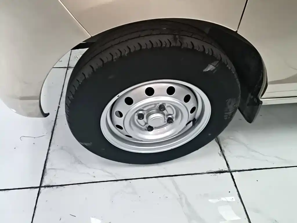 Wuling Rongguang S — фото 23