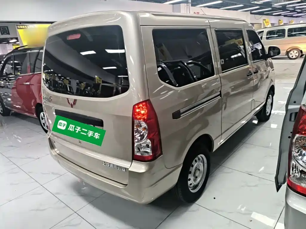 Wuling Rongguang S — фото 7