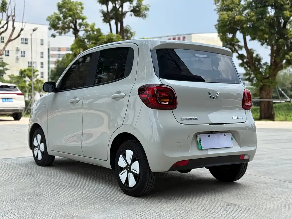 Wuling MINIEV — фото 7