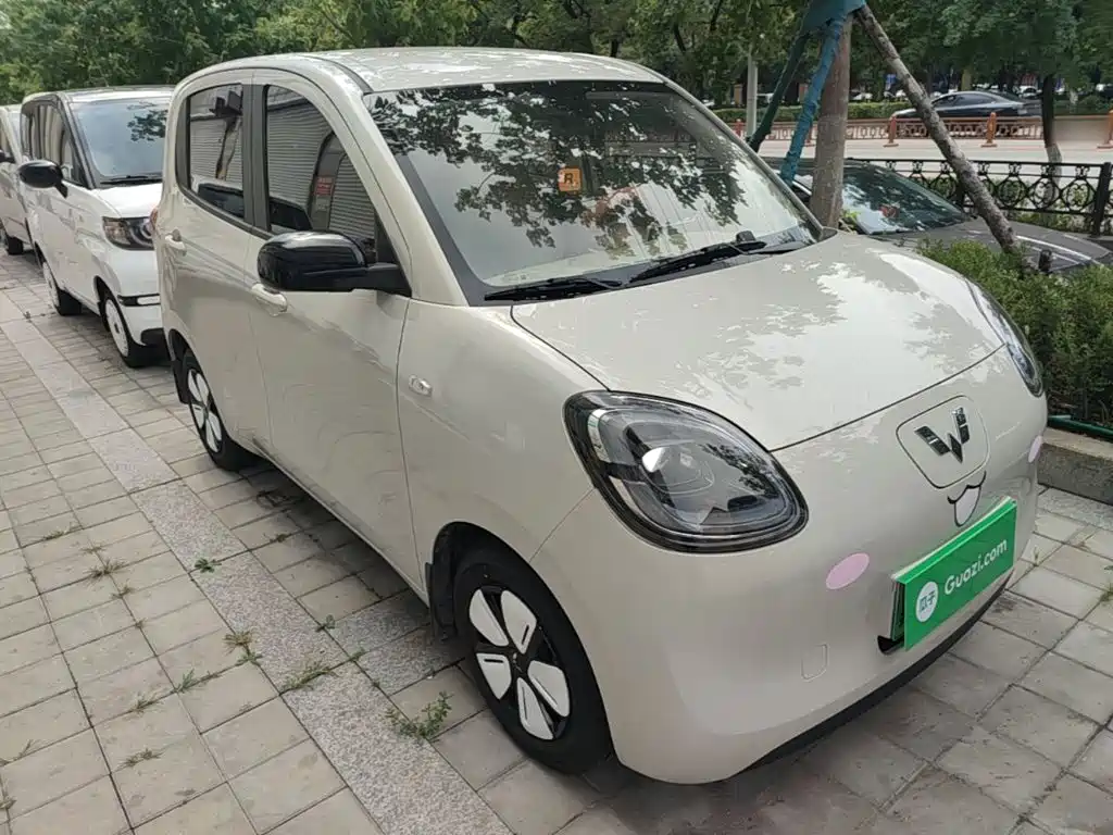 Wuling MINIEV — фото 4