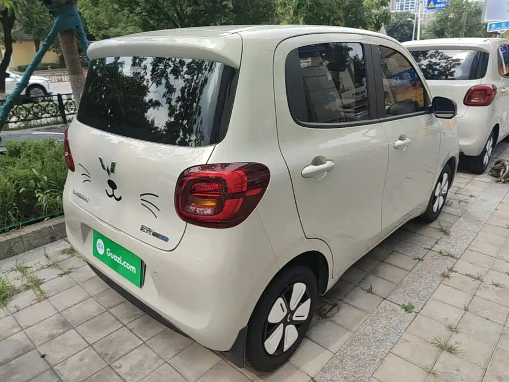 Wuling MINIEV — фото 7