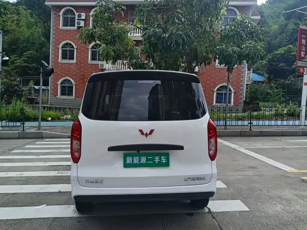 Wuling Hongguang EV — фото 11