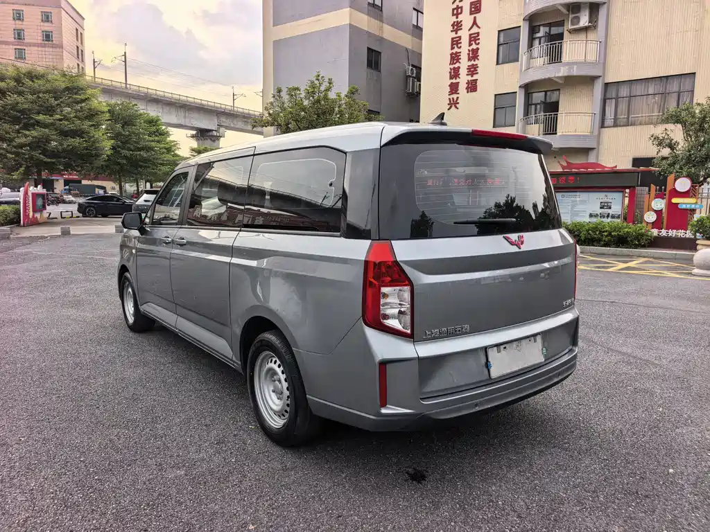 Wuling Zhengcheng — фото 4