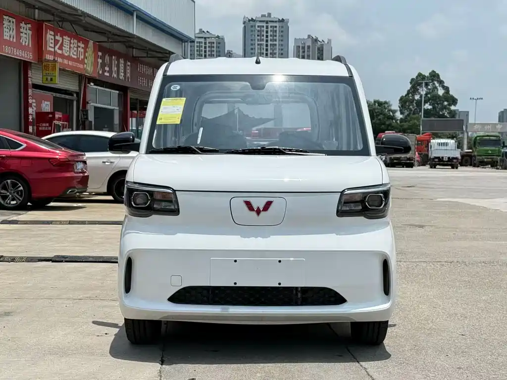 Wuling Zhiguang EV — фото 2