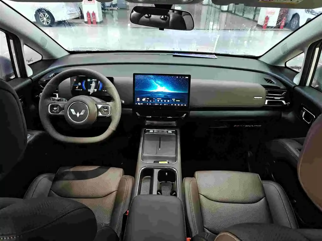 Wuling Xingguang 730 New Energy — фото 9