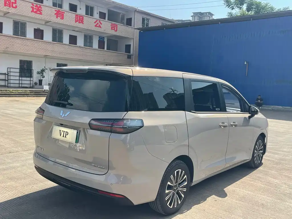 Wuling Xingguang 730 New Energy — фото 5