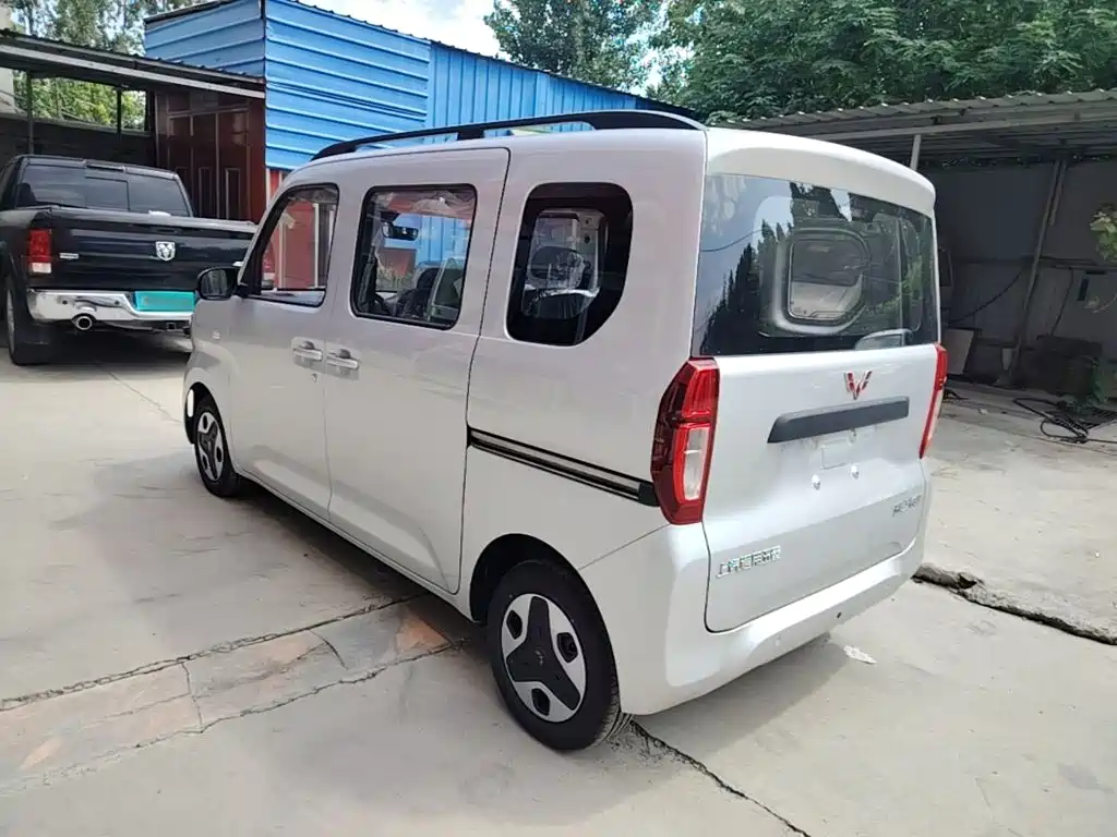 Wuling Zhiguang EV — фото 23